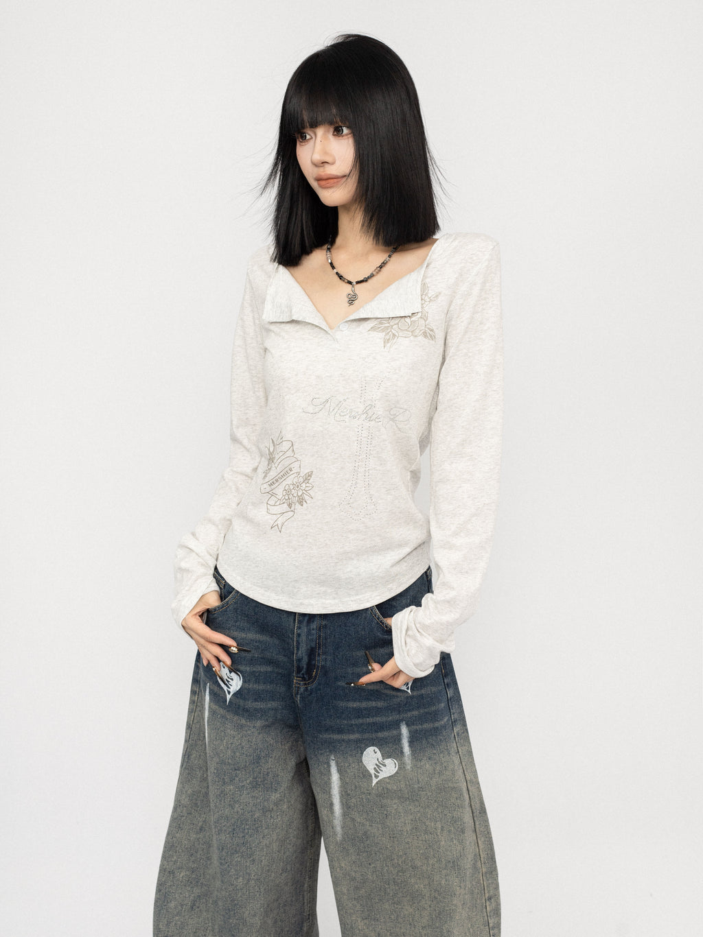 ゴシックローズ クロススリムトップス