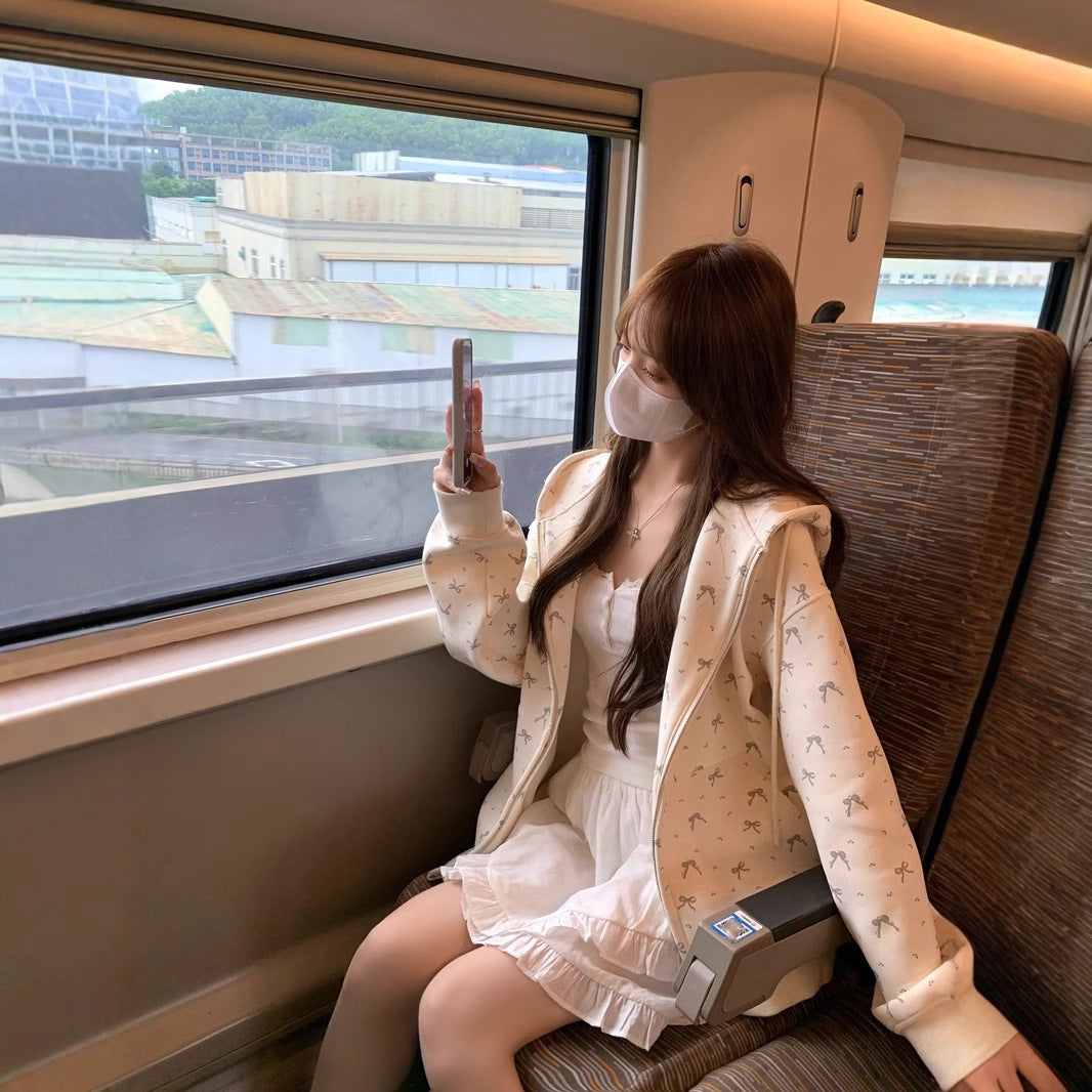 リボンジップアップパーカー