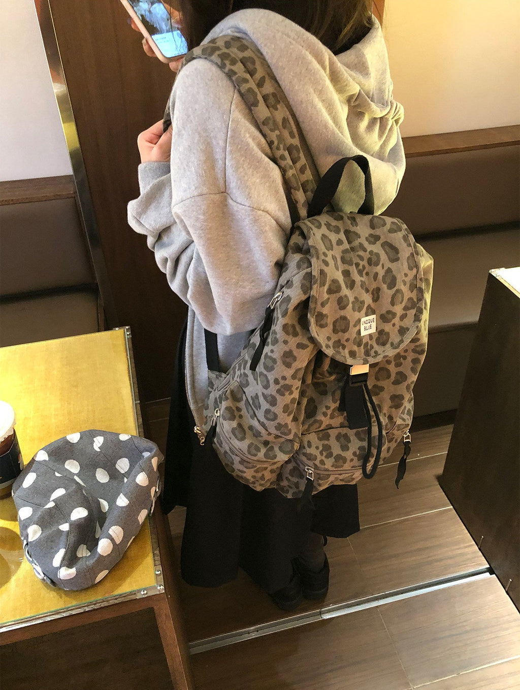 フラップデザインミニリュック