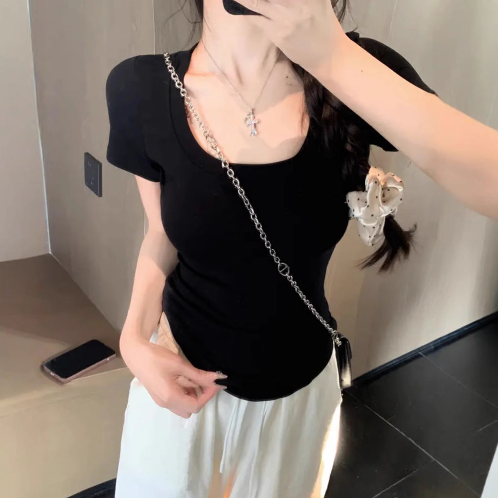ベーシックスリムフィットUネックT