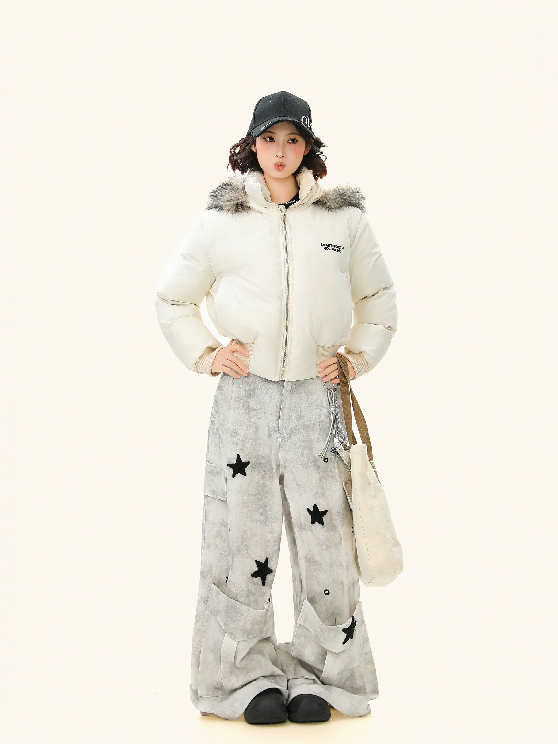 フェイクファーフードショートダウンジャケット