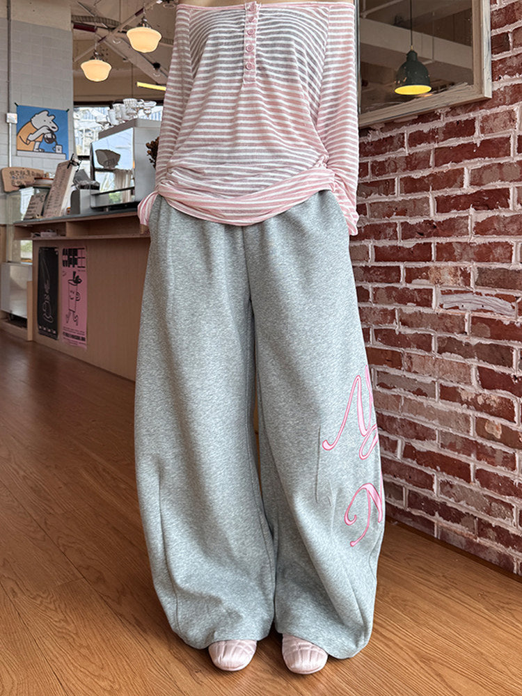 ルーズシルエット ロゴスウェットパンツ