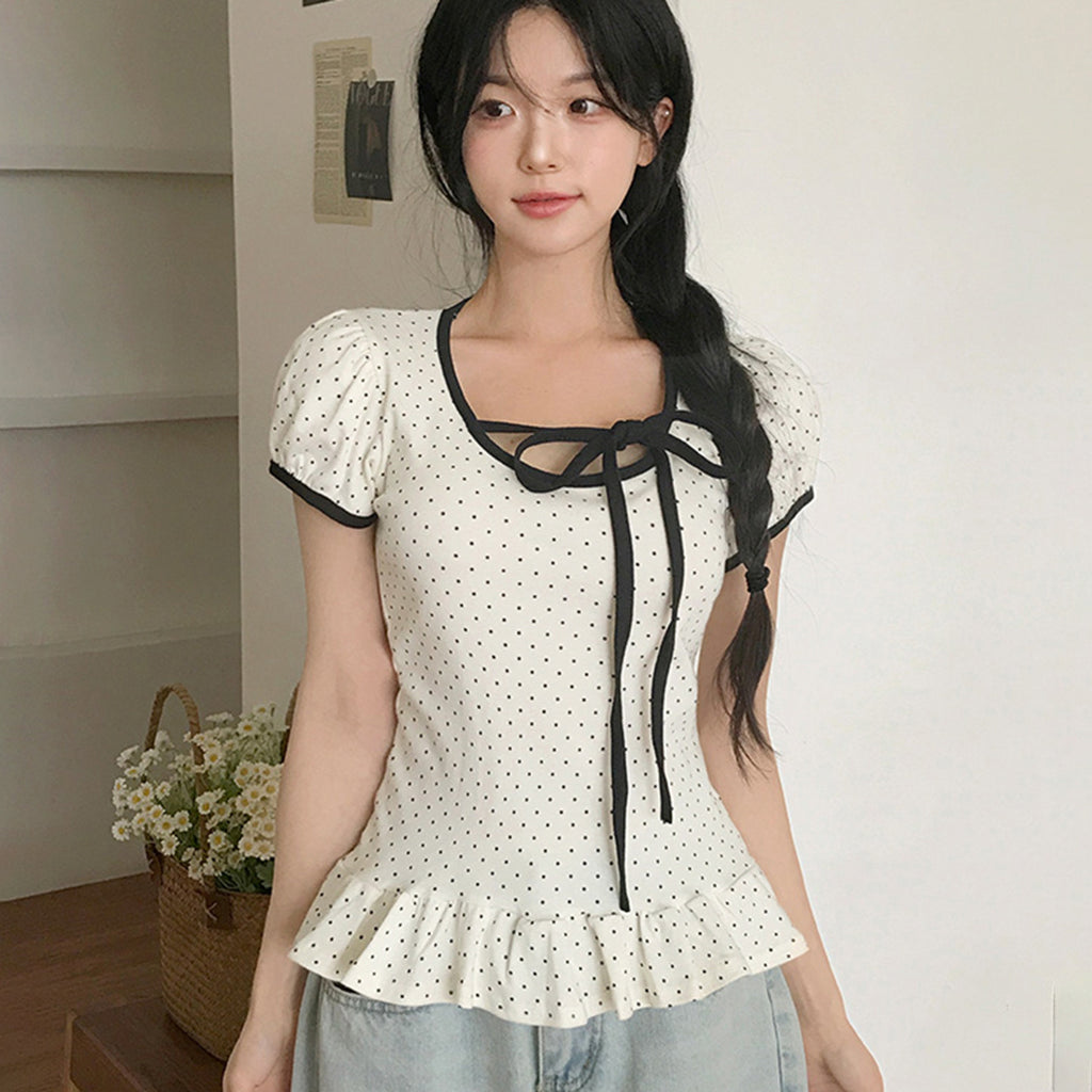 ドットフリル スクエアネックTシャツ