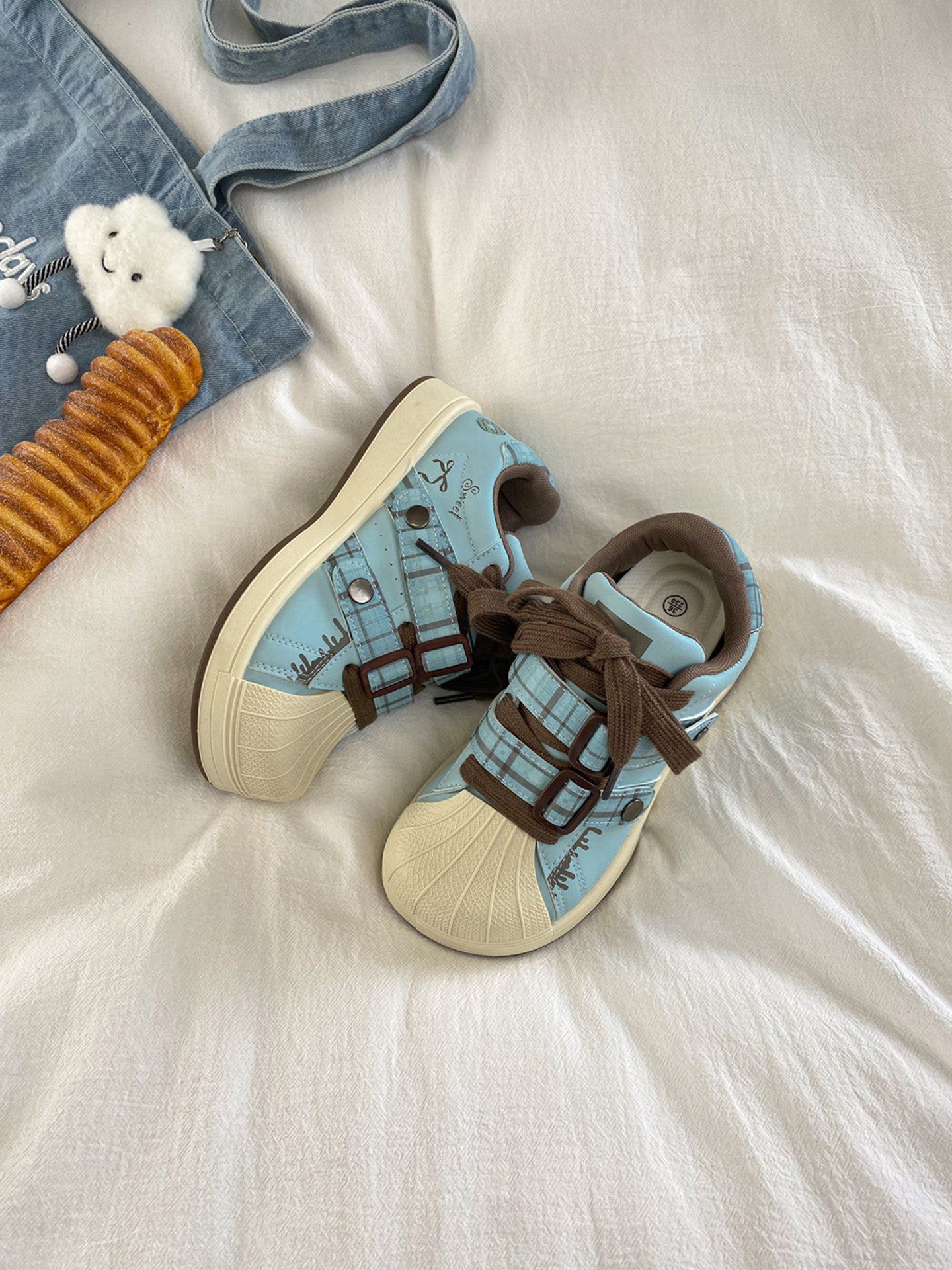 レトロガーリースニーカー