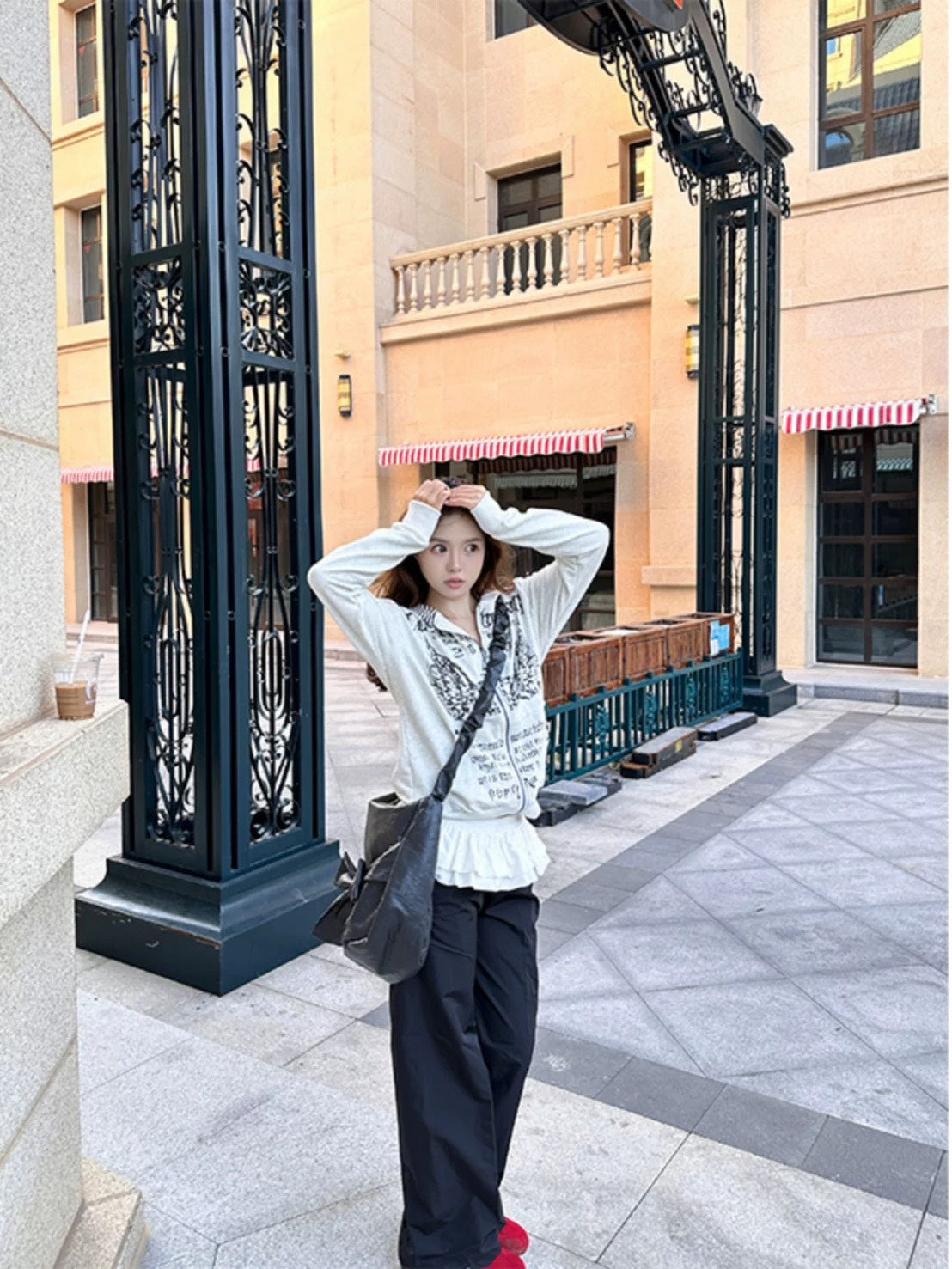 Y２K ヴィンテージ風ジップパーカー